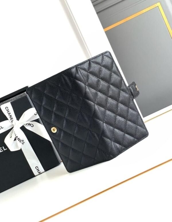 Chanel wallet - Image 2