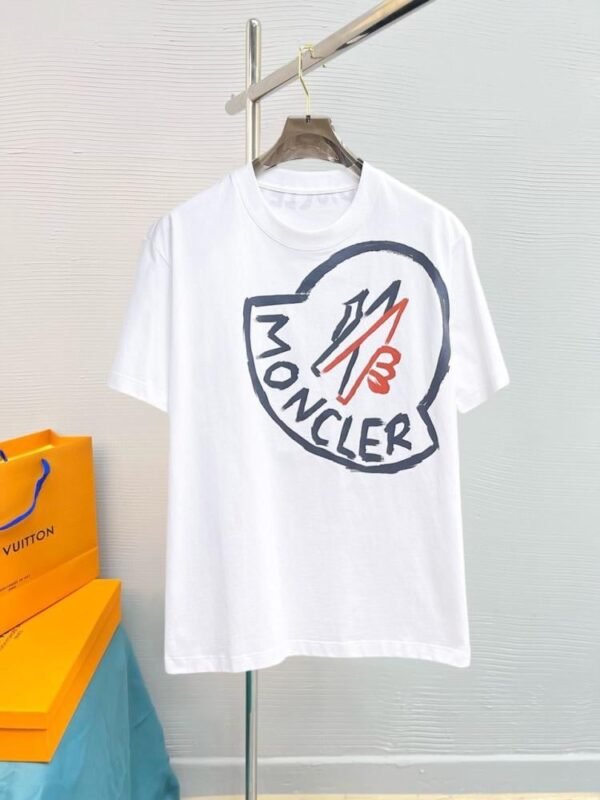 Moncler T-shirt