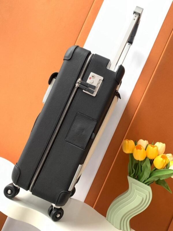 Hermes travel bag - Image 4
