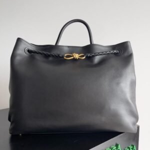 Bottega veneta travel bag (black)