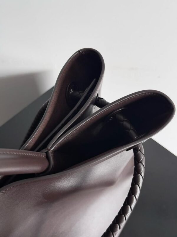 Bottega veneta travel bag (brown) - Image 3